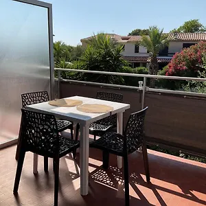 Studio Climatise Avec Parking Prive Proche Port Le Brusc Et Plages Appartement